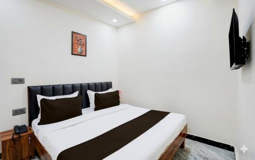 Mansarovar Hotel | Hotel Tulip Prime Stays