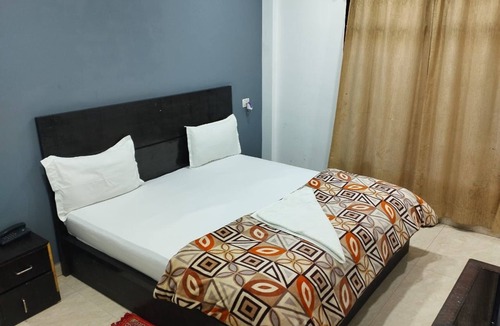 Misrikh Hotel | Hotel Vallabh Palace
