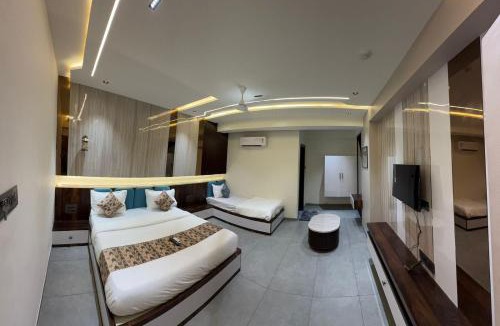 Vadodara Hotel | Hotel Vallabh Sky