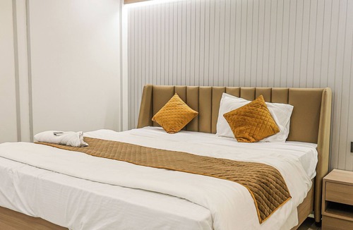 Surat Hotel | Hotel VD Rooms Vesu