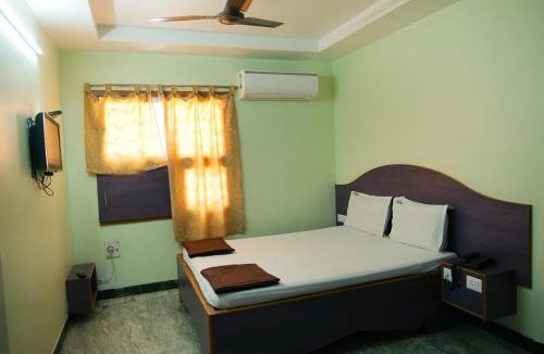 Pollachi Cabin | Hotel Vijay
