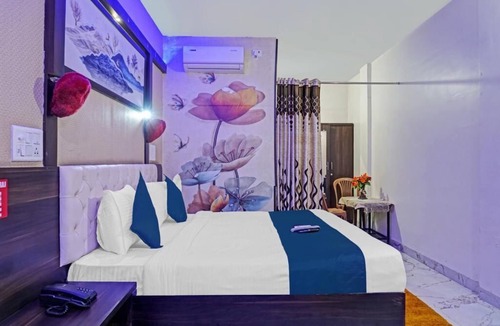Pune Hotel | HOTEL VIRAJ