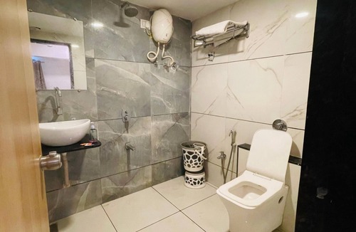Ahmedabad Hotel | Hotel Vishala