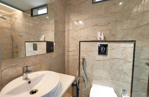 Kakarmatha Hotel | Hotel Vishwam Residency Varanasi