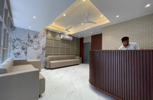 Solapur Hotel | Hotel Vishwaraj Residency