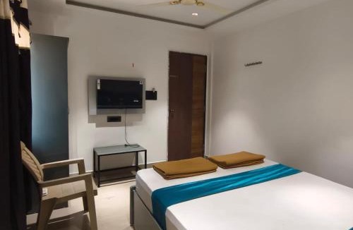 Shirur Hotel | Hotel Vrundavan