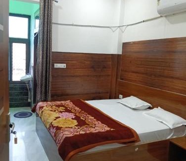 Shri Madhopur Hotel | Hotel welcome