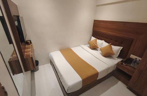 Andheri Hotel | Hotel West Line Andheri