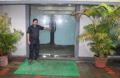 Jogeshwari West Hotel | Hotel Western Court