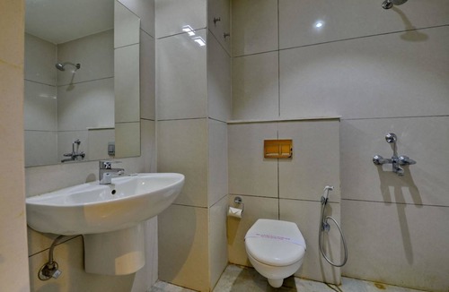 Kolar Road Hotel | Hotel Western