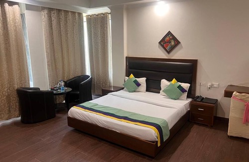 Sonepat Hotel | Hotel White Castle