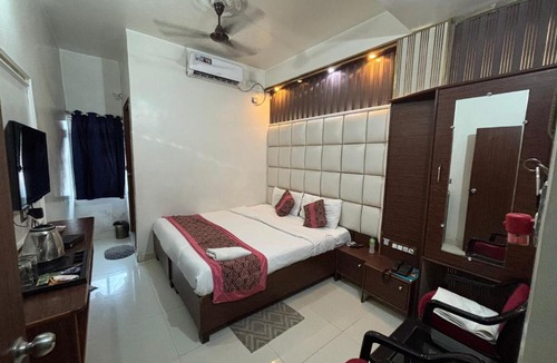 Motihari Hotel | hotel wisdom celebration