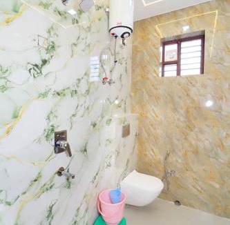 Taj Ganj Hotel | Hotel Yash Palace