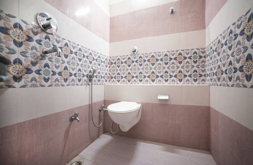 Varanasi Hotel | Hotel Yash Residency Assi Ghat & Bhu