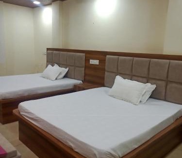 Ujjain Hotel | Hotel Yuvan Palace
