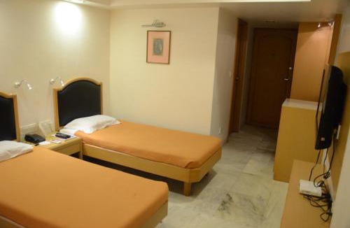 Sayajiganj Hotel | Hotel Yuvraj