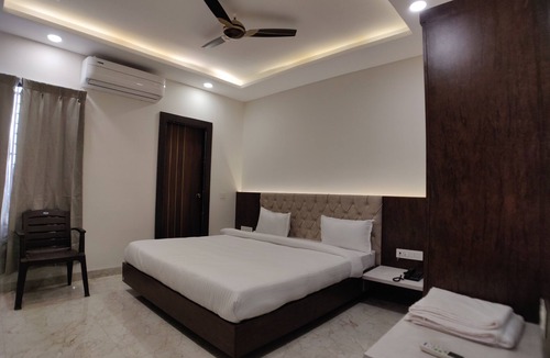 Bhojpur Hotel | Hotel Yuvraj Palace