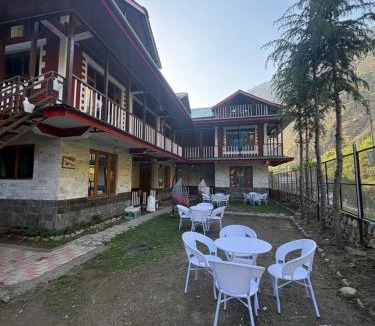 Banjar Hotel | House of Nirvaana - Tirthan Valley