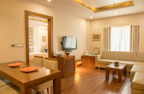 Taj Ganj Hotel | Howard Plaza - The Fern Agra