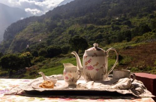 Ooty Cabin | Hullathy by Red Earth