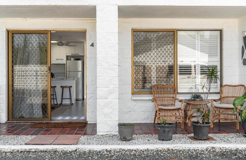 Iluka Apartment | Iluka Villa 4 - Pool, BBQ, private jetty and your own boat ramp.