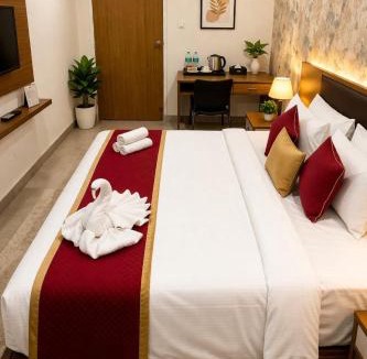 Masab Tank Hotel | IndiGo Line Hotel- Banjara Hills X Road- Beside Paradise Biryani Restaurant