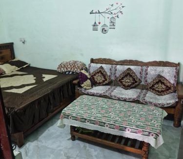 Hapur House | Iqbql Foji House