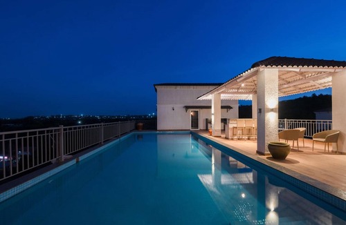 Marra Apartment | Irene Altezza by Hireavilla -2br w Pool in Pilerne