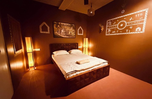 Varchi Ali Hotel | Ishaan Holiday Resort