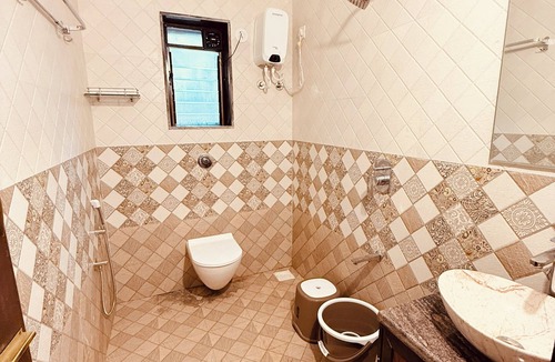 Varchi Ali Hotel | Ishaan Holiday Resort