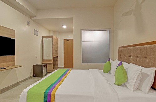 Saunta Vaddo Hotel | Itsy By Treebo - Tao Residency Baga
