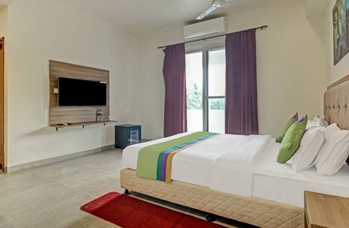 Saunta Vaddo Hotel | Itsy By Treebo - Tao Residency Baga