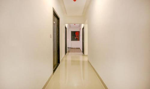 Vashi Hotel | Itsy Hotels Kings Inn Vashi