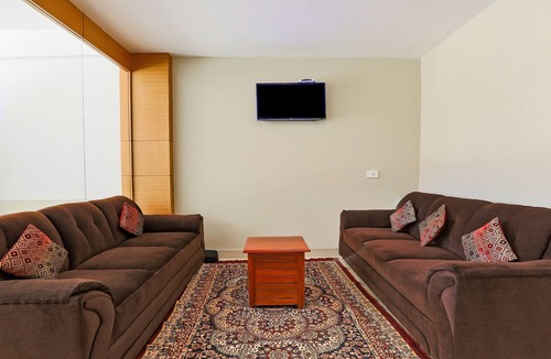 Thalayathimund Hotel | Itsy Hotels Kottaram Residency, 10 Mins To Botanical Garden
