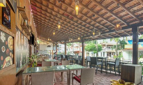 Saunta Vaddo Hotel | Itsy Hotels Tao Residency, 2 Minutes Walk From Baga Beach