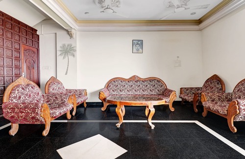 Kovalam House | Itsy Hotels The Waters Edge Beach Resort