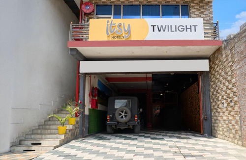Banikhet Hotel | Itsy Hotels Twilight