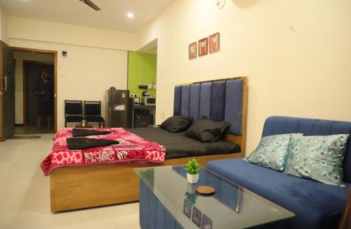 Karjat Apartment | Ivy Bliss Studio with Private Pool, B 13, Karjat