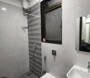 Jogeshwari West Apartment | Ivy Urban Cozy 201 Private 1Bhk 3 Min Nesco