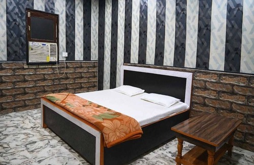 Kanpur Hotel | J.P. Hotel