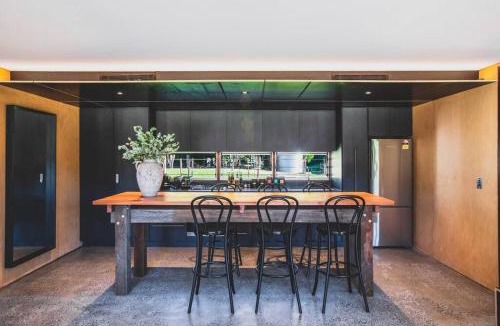 Barrengarry Villa | Jacaranda at Barranca - Luxury Villa