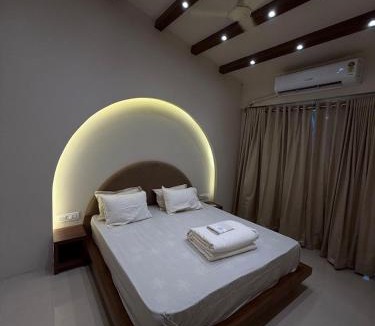 Thane West Villa | Jacuzzi Escape Retreat
