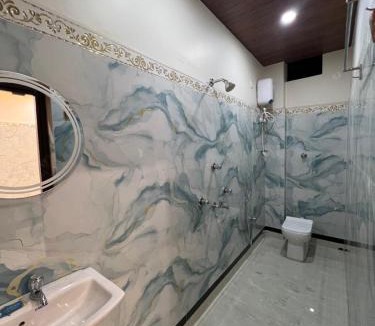 Mayapur Hotel | Jalangi Empire