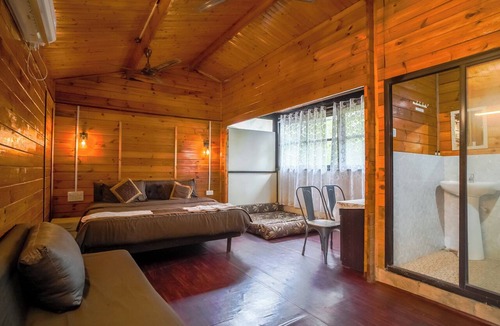 Anjuna Resort | Janet & Johns Beach Resort Since 1989