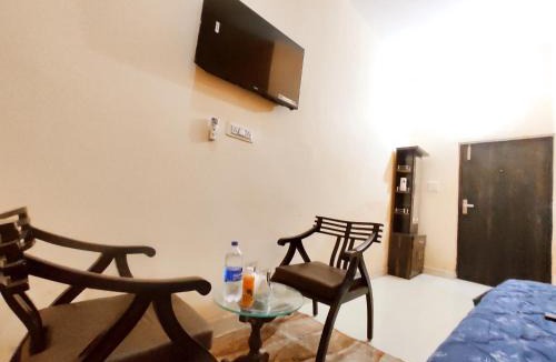 Jalandhar Hotel | JANNAT 7 - Hotel & Homestay PG with Restaurant & Banquet Hall - Families, Couples & Corporate