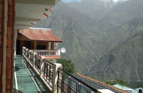 Brahmaur Hotel | JAPOTRA HOME STAY
