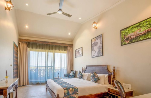 Sheopur Resort | Jay Gurudev Palpur Fort Kuno By Paandora Collections