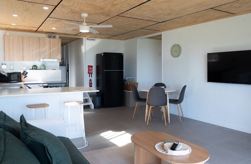Arrawarra Headland Apartment | Jim & Dots Beachside Escape