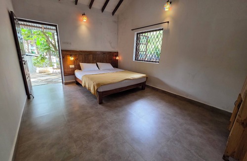 Anjuna Hotel | JOE BANANA STAYS