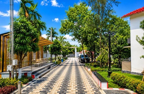Kanthi Hotel | Jowar Hotel & Resort